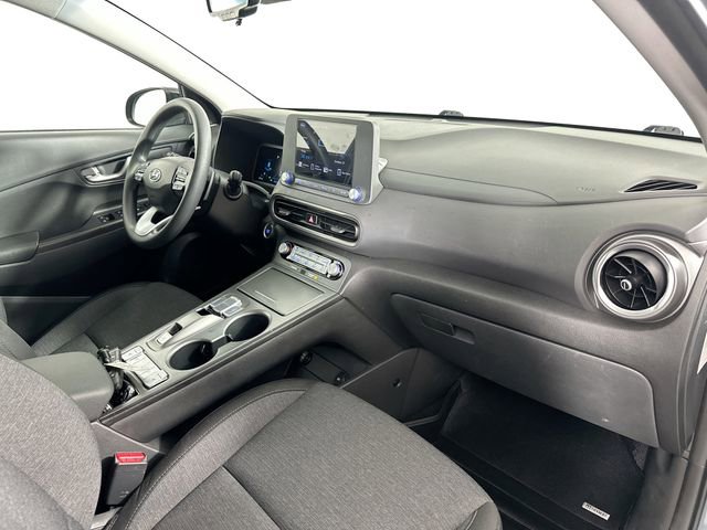 Used 2023 Hyundai Kona SE w/ Cargo Package image 29