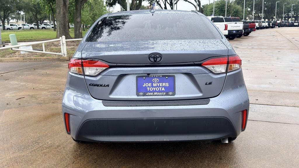 Used 2026 Toyota Corolla LE FWD image 8