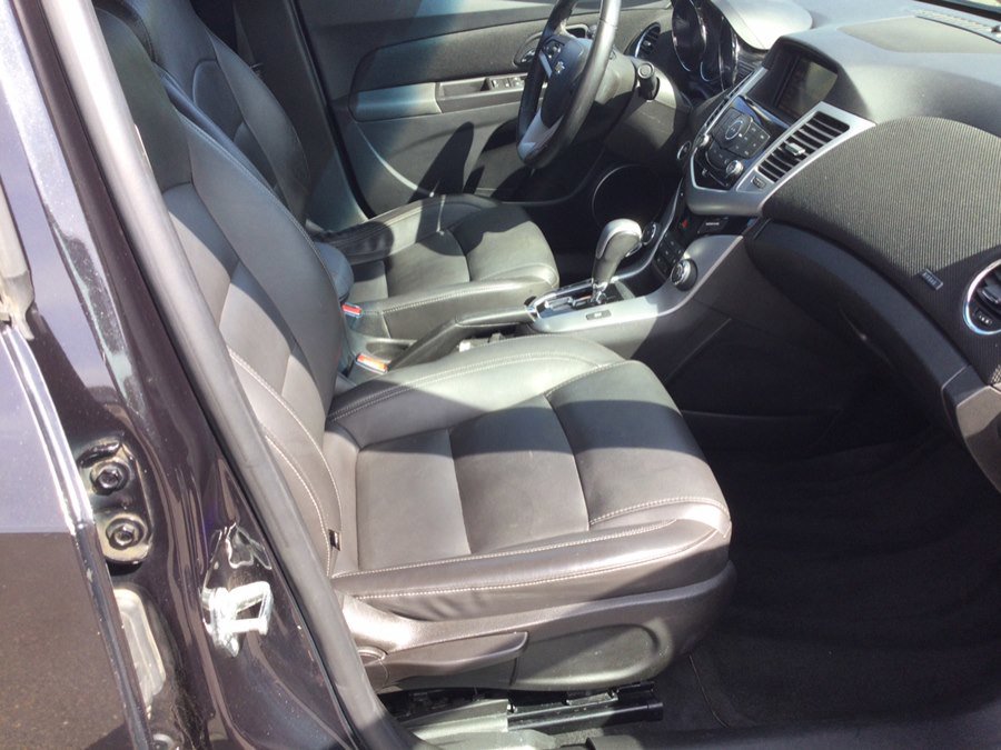 Used 2015 Chevrolet Cruze LTZ w/ Sun, Sound and Sport Package image 20