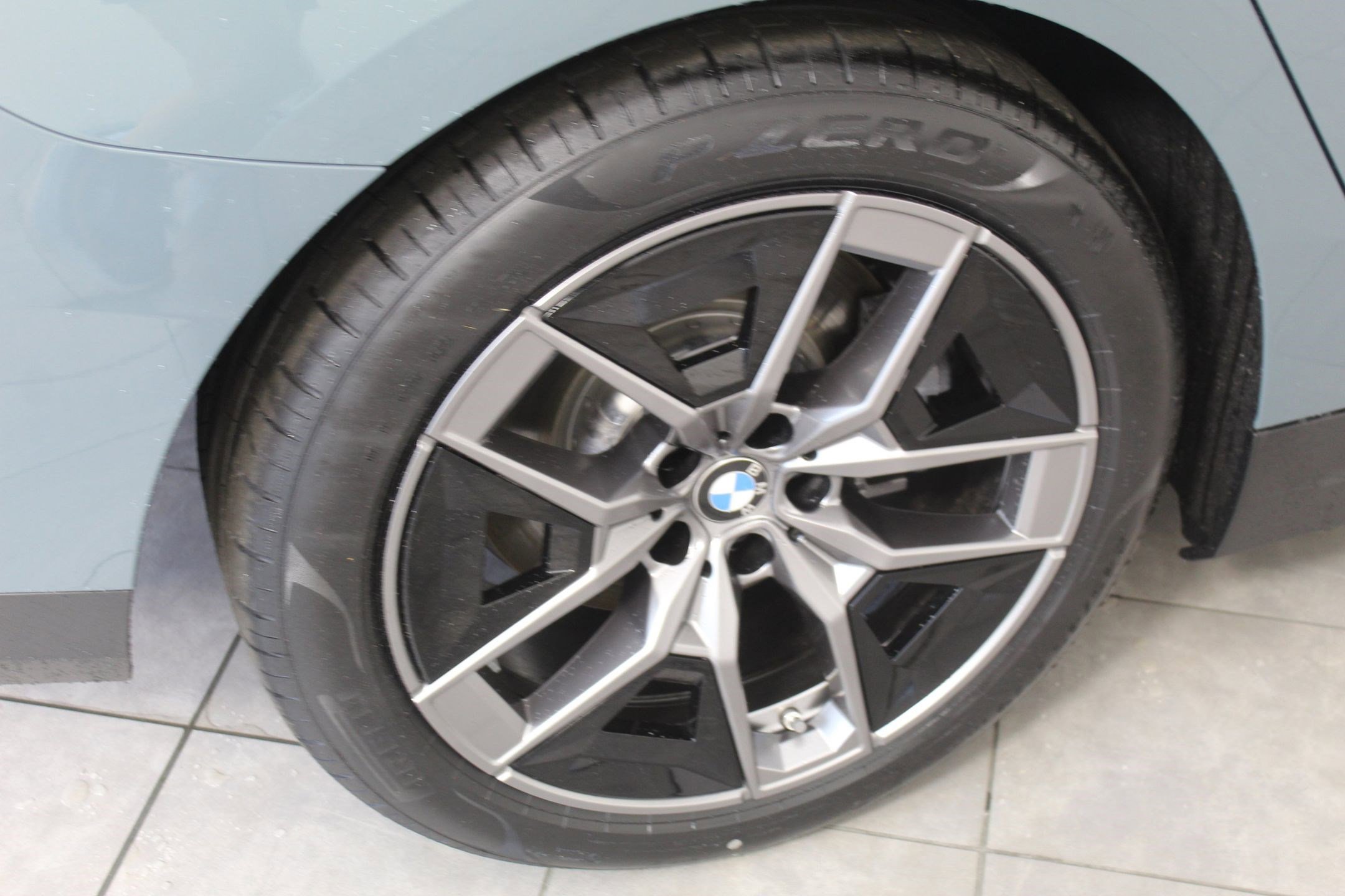 Used 2026 BMW i5 eDrive40 image 10