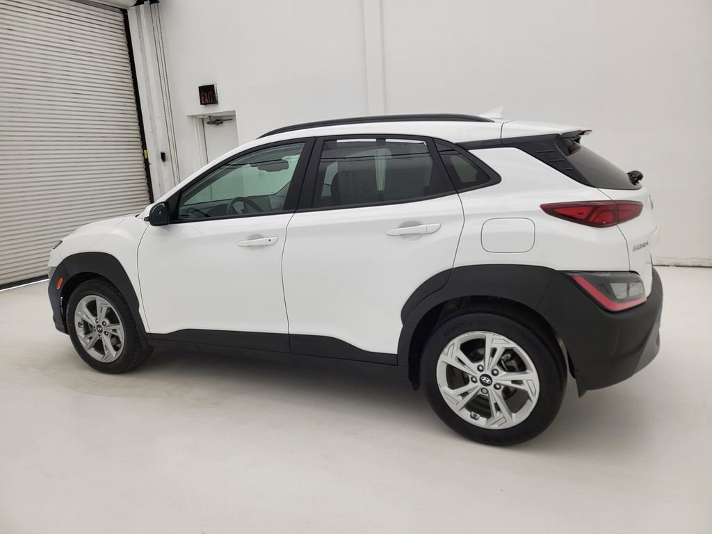 Used 2023 Hyundai Kona SEL w/ Convenience Package image 17