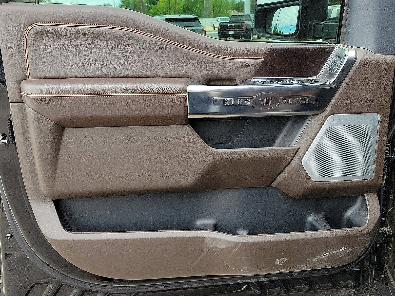 Used 2024 Ford F450 King Ranch w/ Chrome Package AWD/4WD image 11