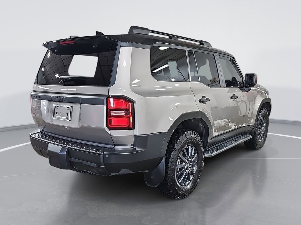 Used 2025 Toyota Land Cruiser 1958 image 3