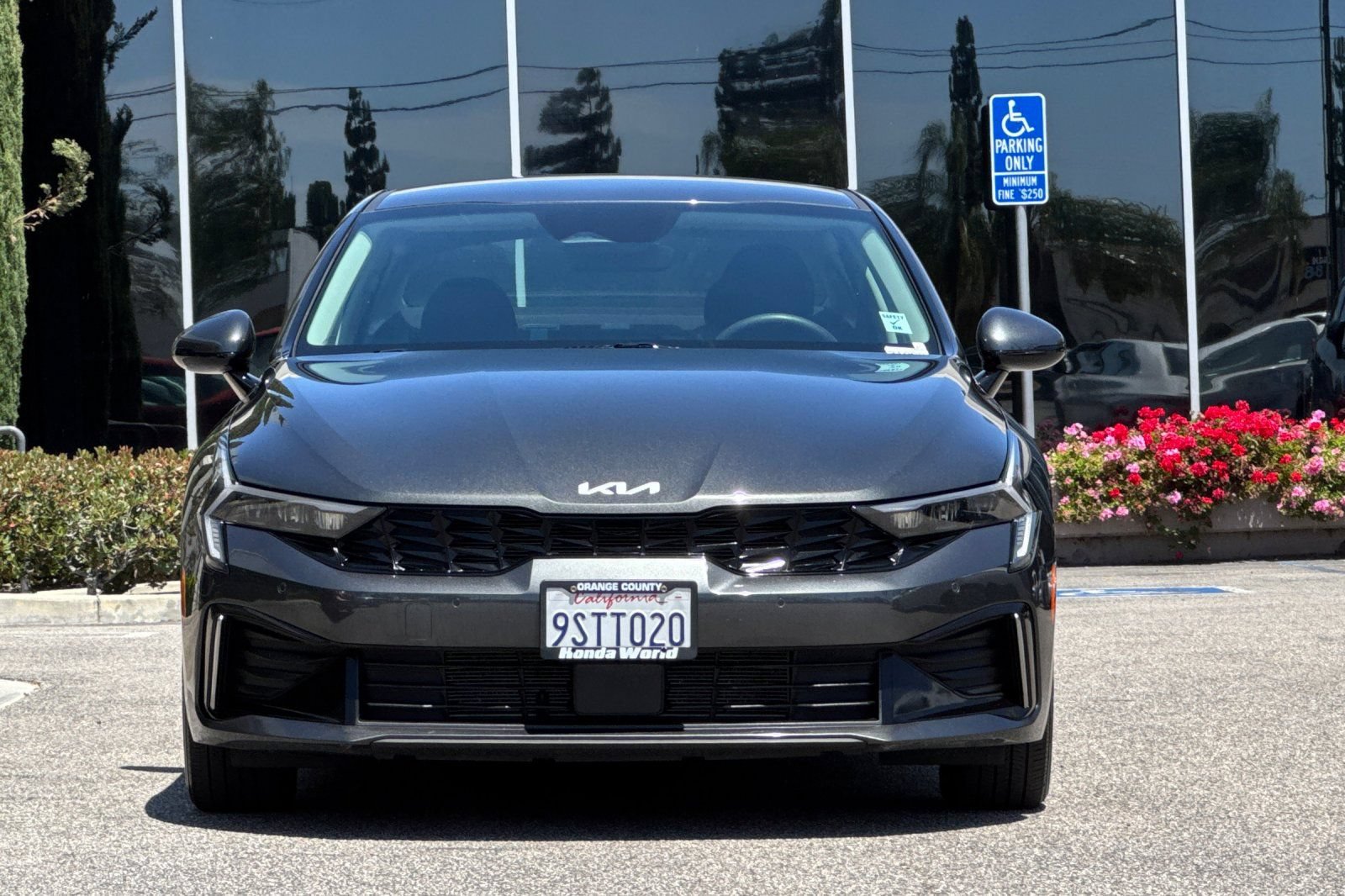 Used 2025 Kia K5 LXS FWD image 9