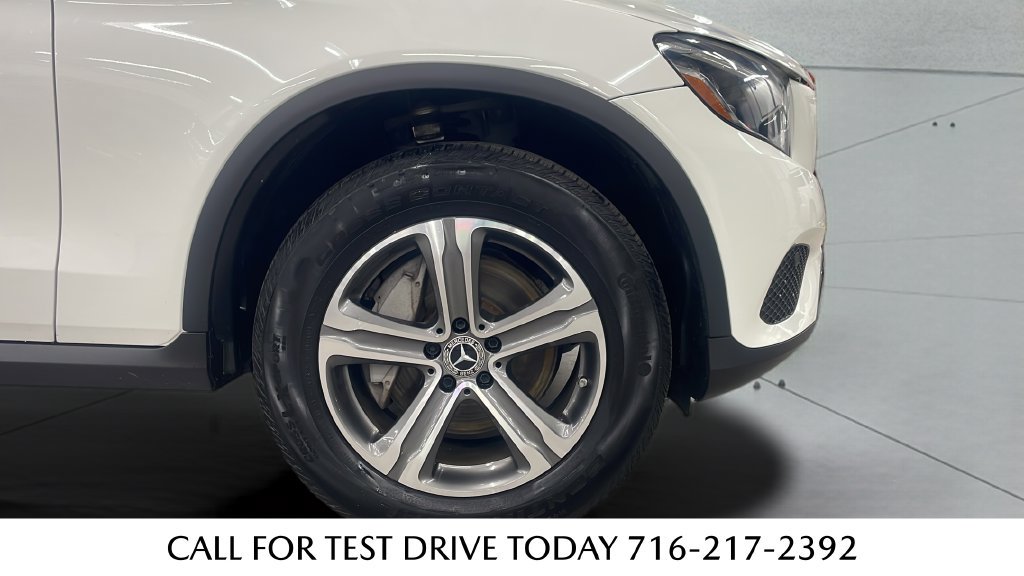 Used 2019 Mercedes-Benz GLC 300 4MATIC image 21