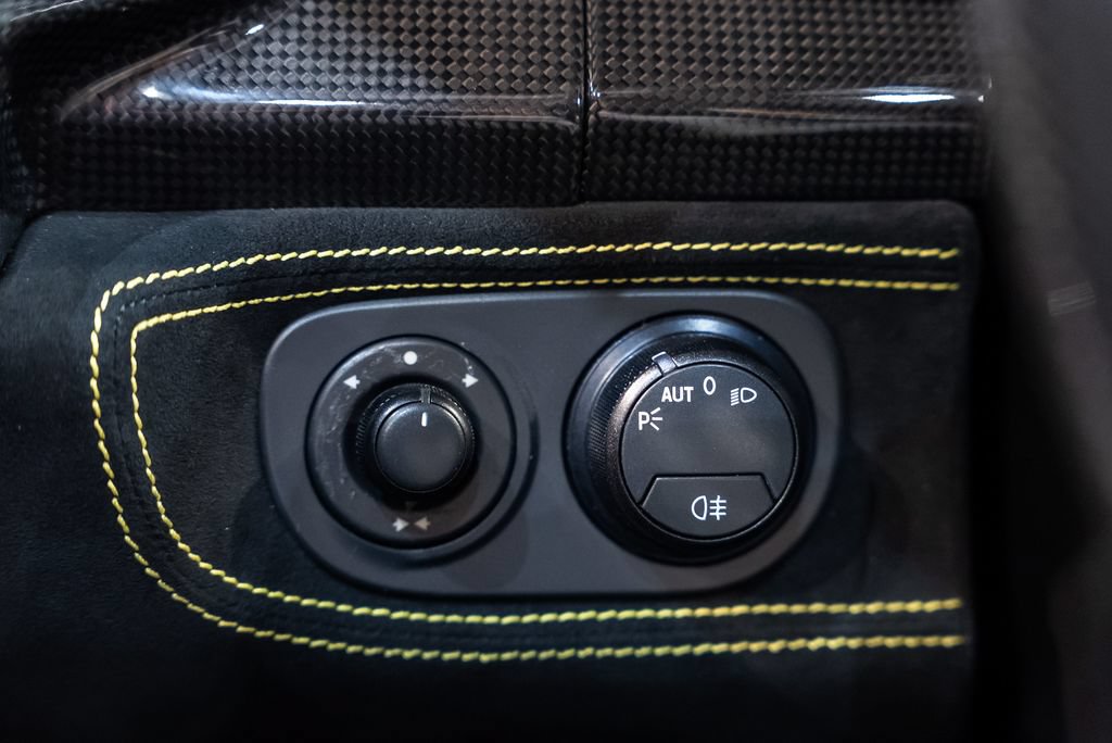 Certified 2015 Ferrari 458 Speciale A RWD image 37