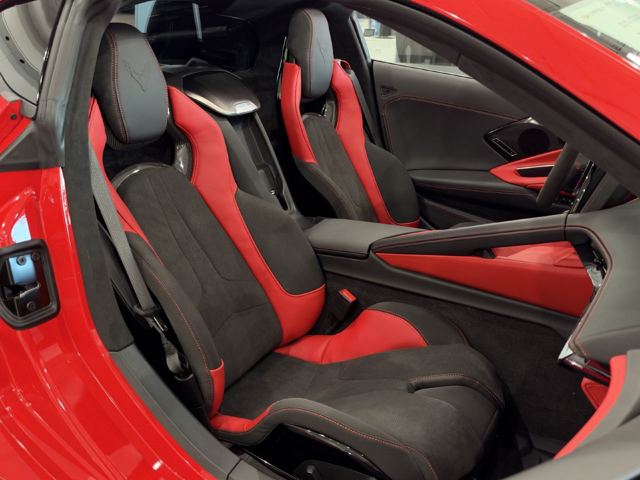 New 2027 Chevrolet Corvette Grand Sport X w/ Stealth Interior Trim Package AWD/4WD image 23