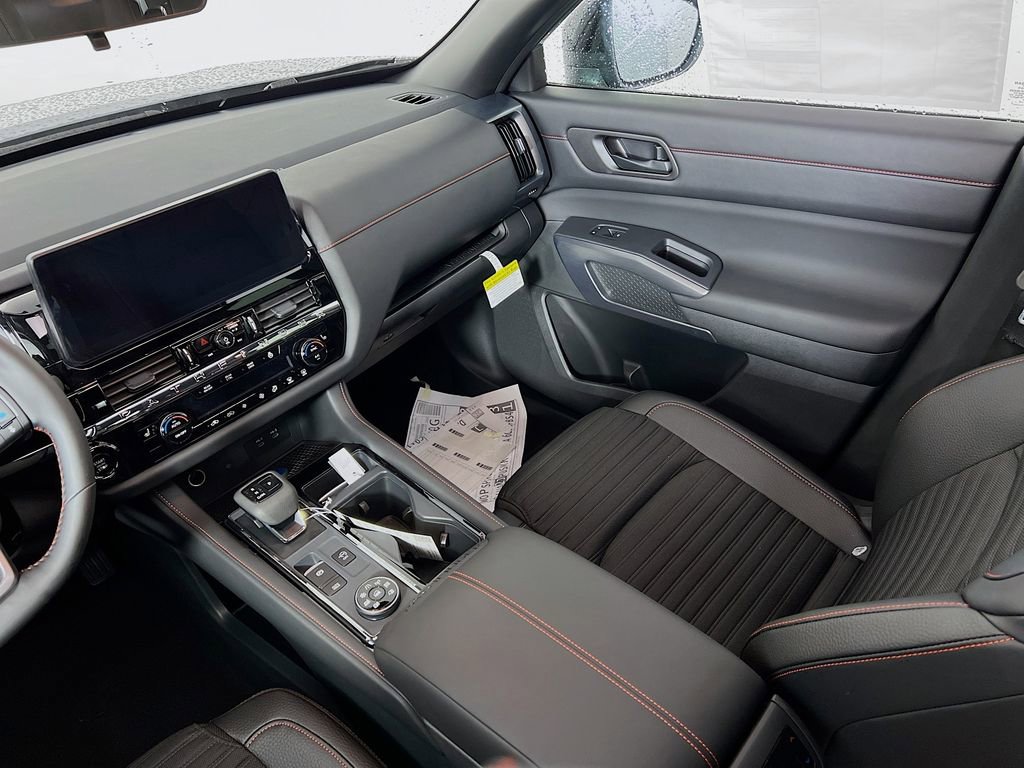 New 2026 Nissan Pathfinder Rock Creek image 22