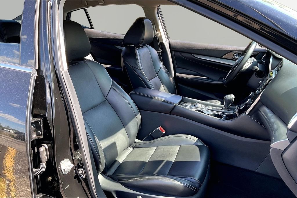 Used 2018 Nissan Maxima 3.5 SV FWD image 31