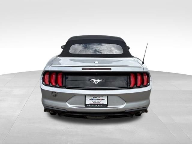 Used 2022 Ford Mustang Premium RWD image 10