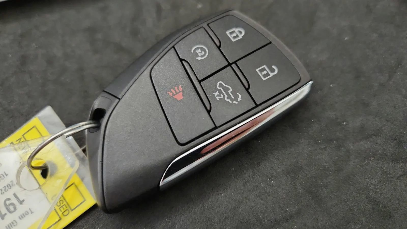 Used 2022 Chevrolet Silverado 1500 LT image 13