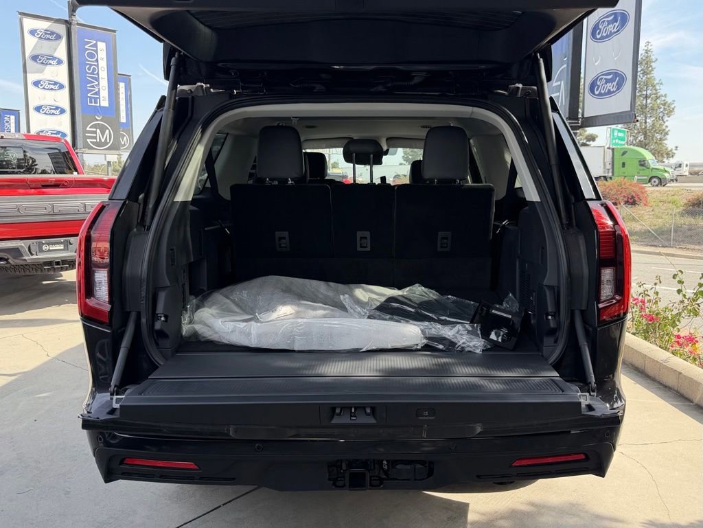 New 2026 Ford Expedition Max Active RWD image 7