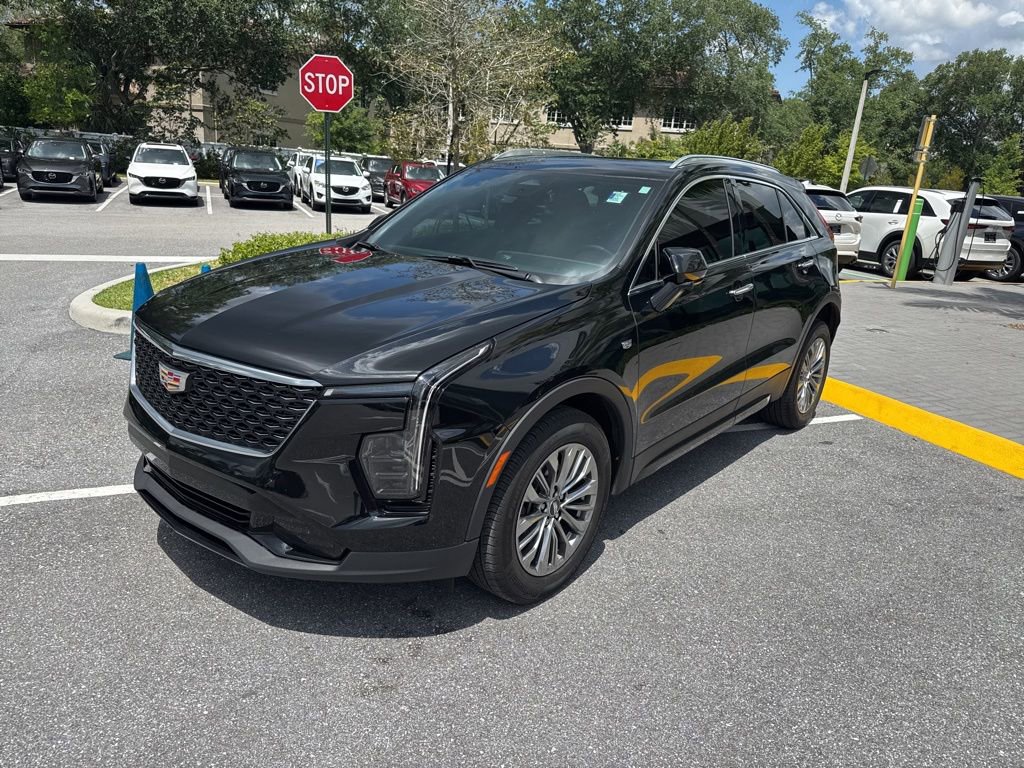 Used 2024 Cadillac XT4 Premium Luxury FWD image 15