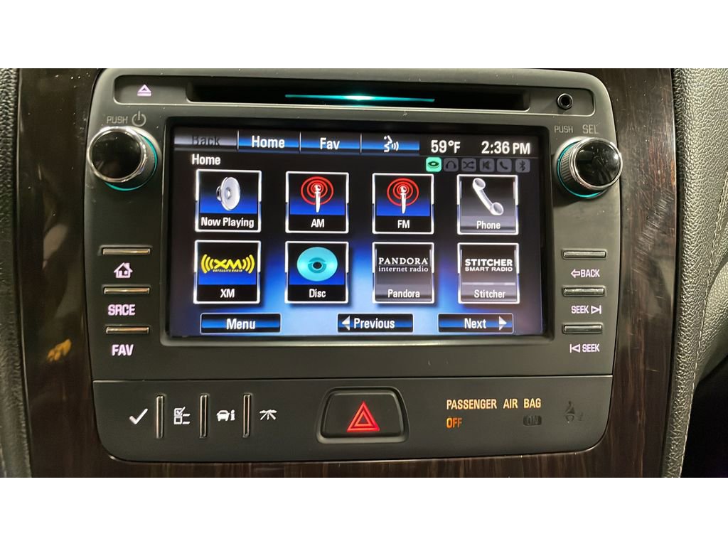 Used 2015 Chevrolet Traverse LT w/ Style and Technology Package FWD image 13