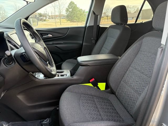 Used 2023 Chevrolet Equinox LT AWD/4WD image 10