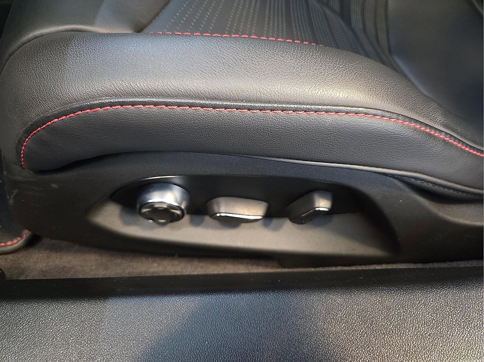 Used 2023 Chevrolet Corvette Z06 image 12