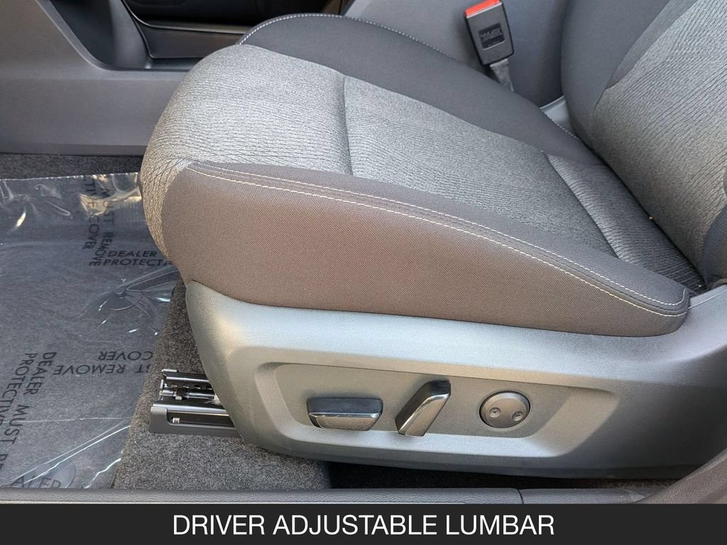 Certified 2026 Nissan Rogue SV FWD image 15