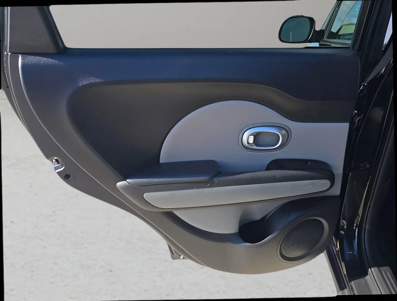 Used 2015 Kia Soul image 11