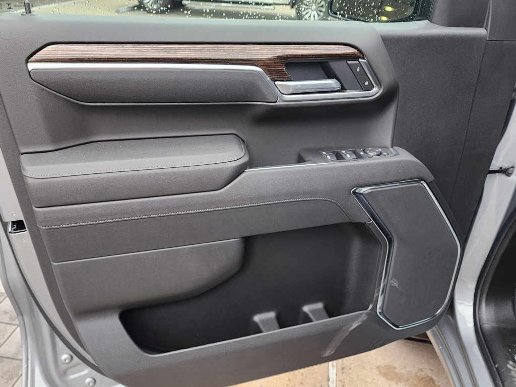 New 2026 GMC Sierra 1500 Elevation image 14