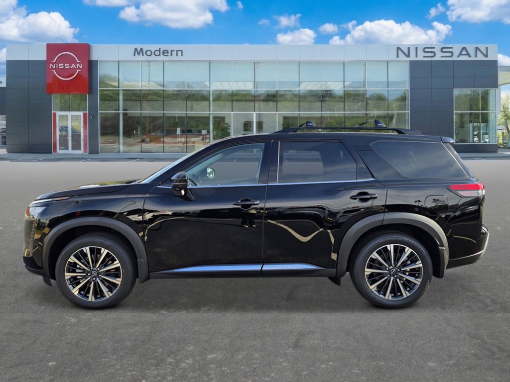 New 2026 Nissan Pathfinder Platinum image 2