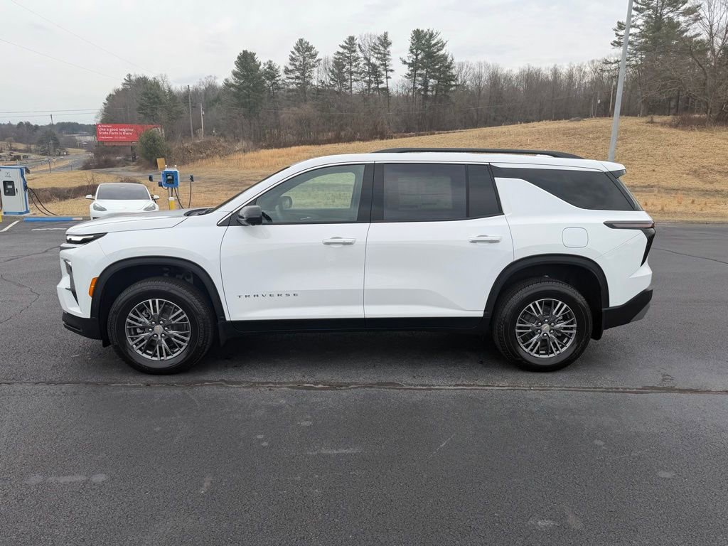 New 2026 Chevrolet Traverse LT w/ Driver Confidence Package image 4