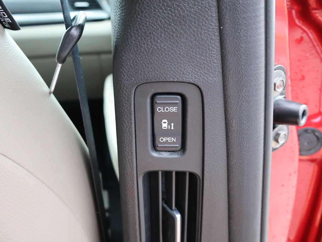 Certified 2023 Honda Odyssey Touring image 16
