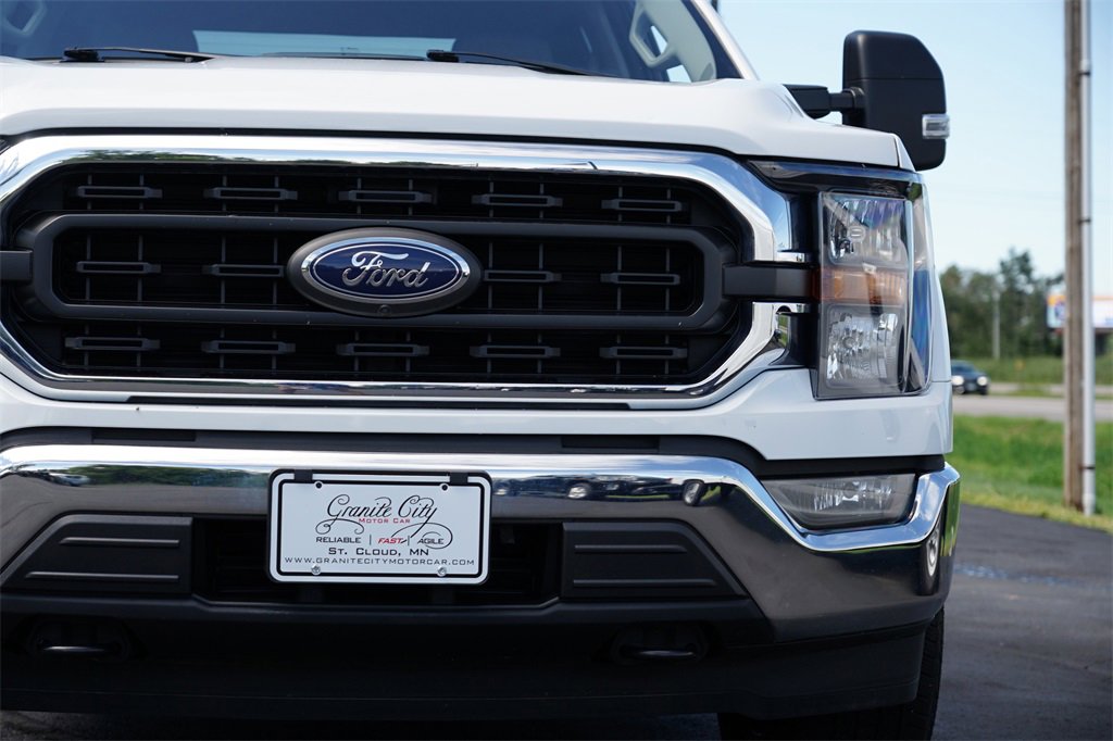 Used 2023 Ford F150 XLT w/ Trailer Tow Package image 9