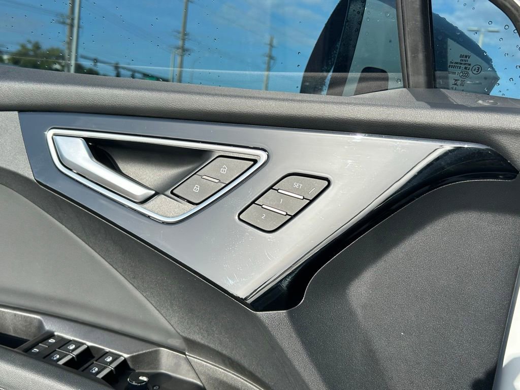 Used 2024 Audi Q4 e-tron Premium w/ Convenience Package image 65