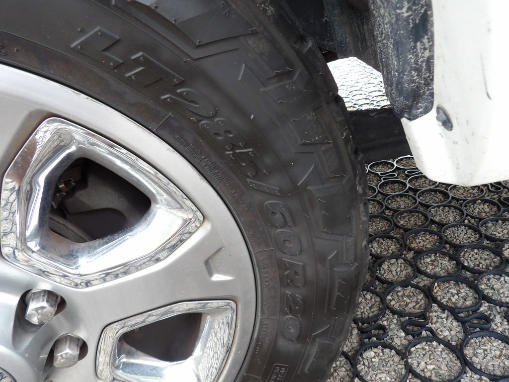 Used 2016 RAM 2500 Laramie AWD/4WD image 31