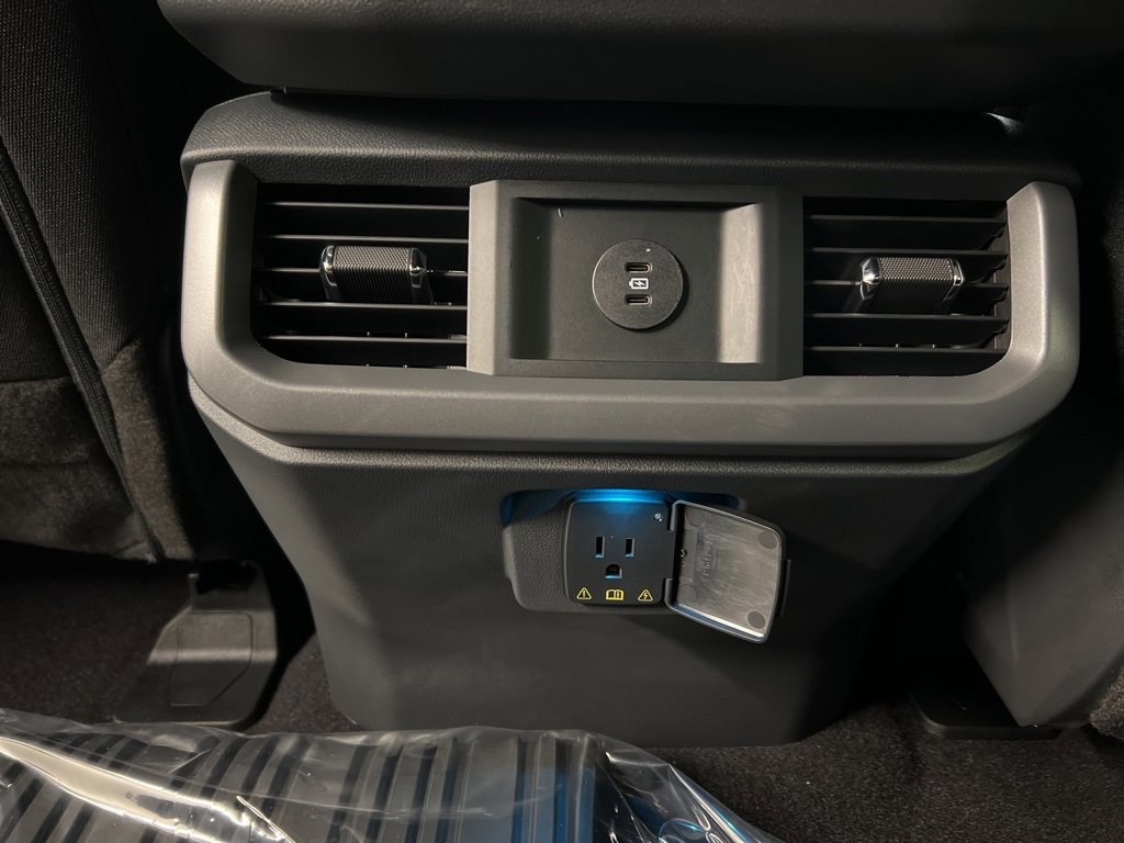 New 2026 Ford F150 XLT w/ Equipment Group 302A MID image 33