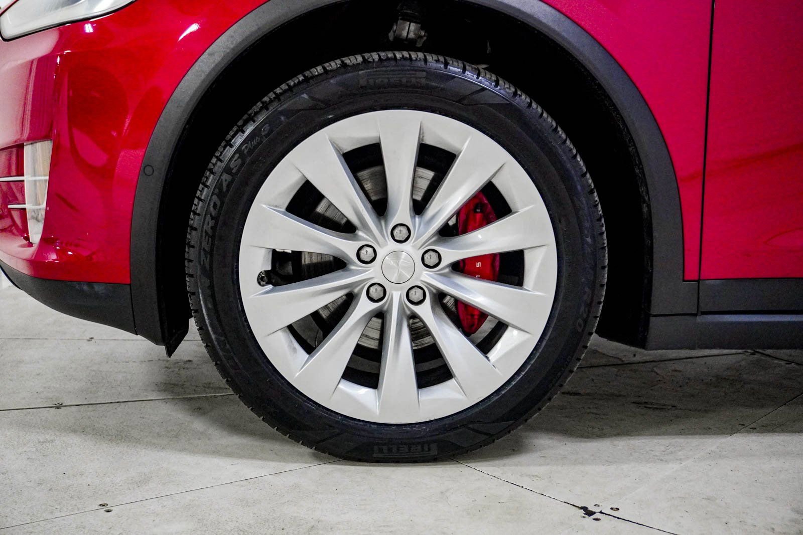 Used 2021 Tesla Model X Performance image 16