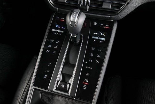 New 2026 Porsche Macan S AWD/4WD image 16