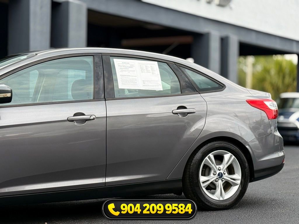 Used 2014 Ford Focus SE FWD image 3