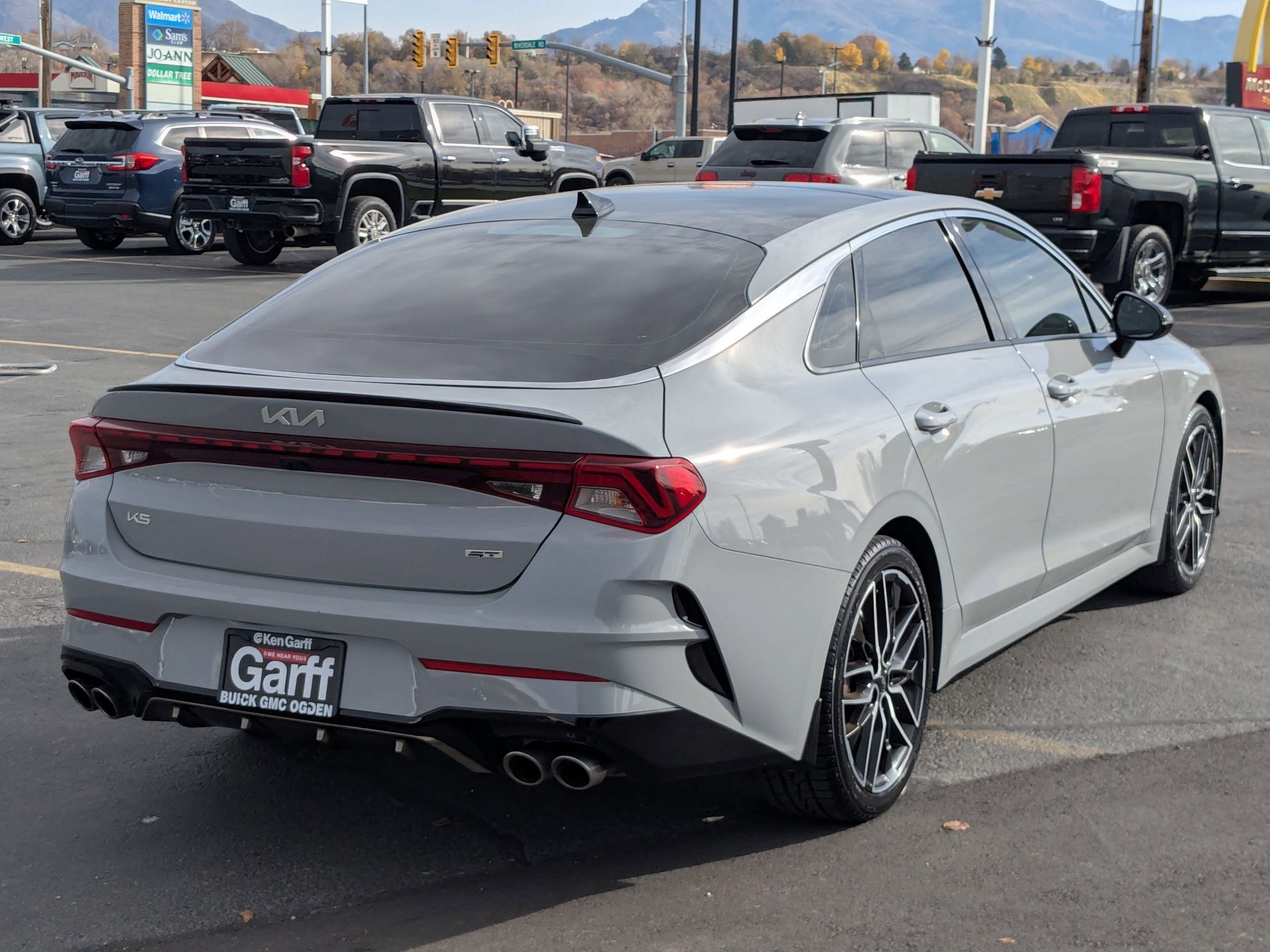 Used 2023 Kia K5 GT image 3