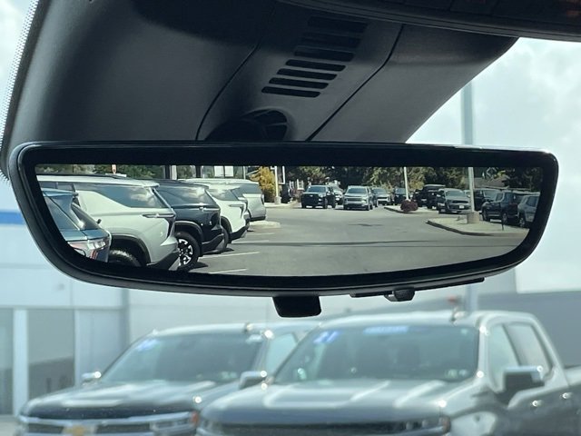 New 2026 Chevrolet Traverse Z71 w/ Driver Confidence Package image 28