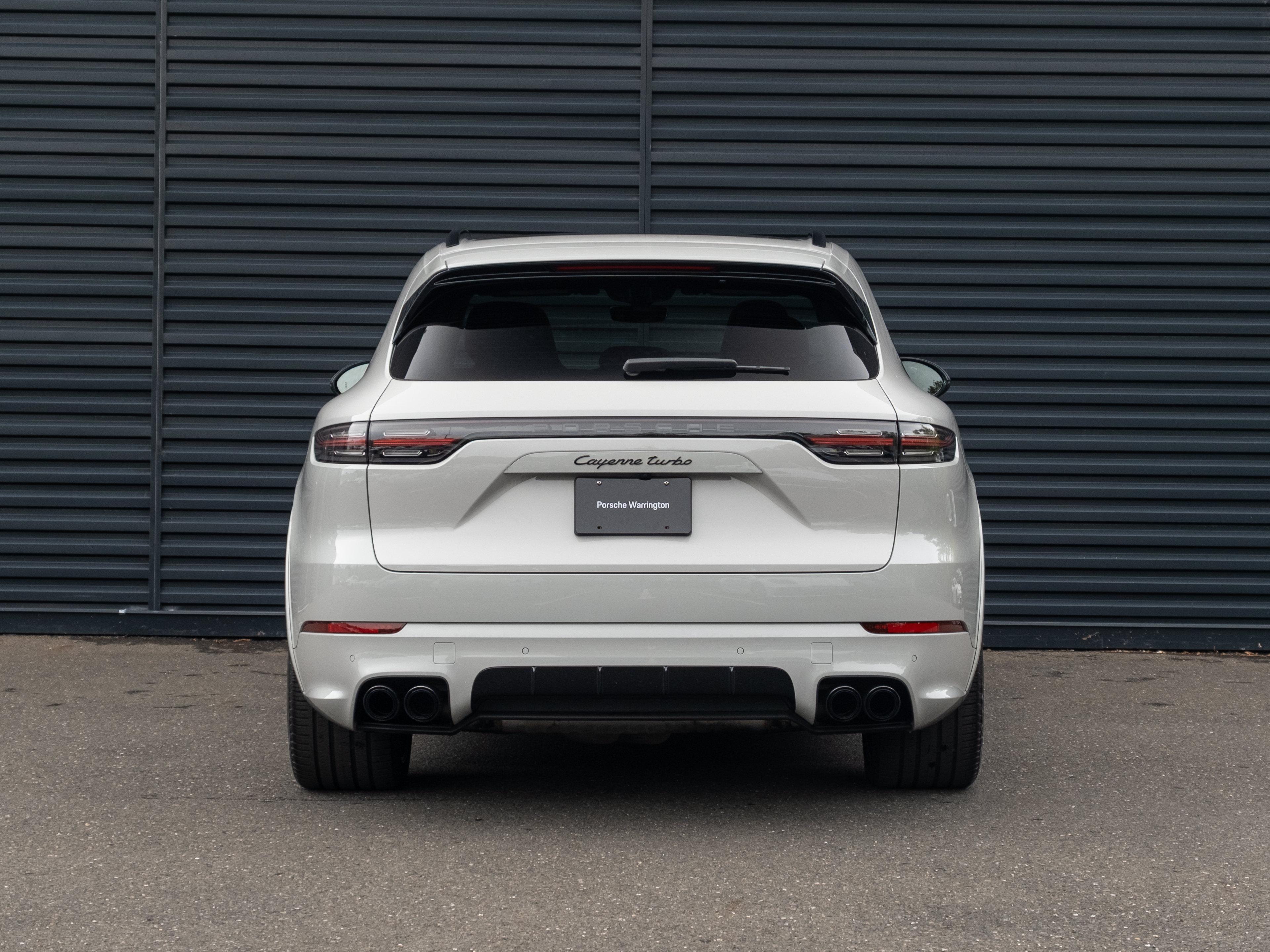 Certified 2023 Porsche Cayenne Turbo AWD/4WD image 7