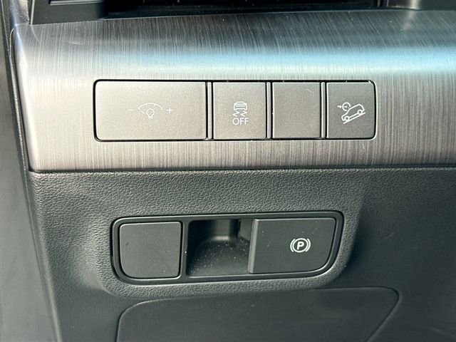 Used 2024 Hyundai Kona SEL image 10