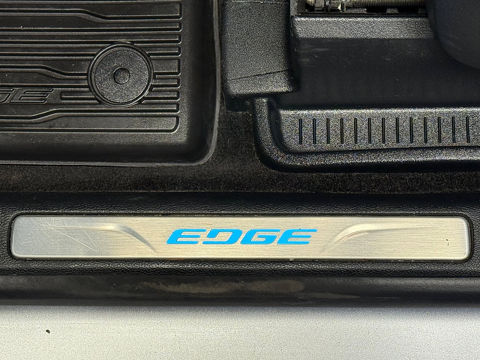 Used 2018 Ford Edge Sport w/ Equipment Group 401A AWD/4WD image 45