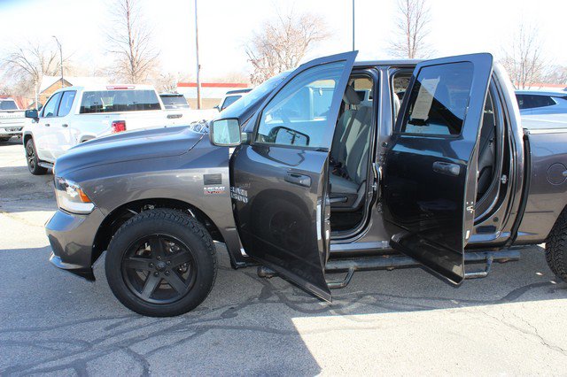 Used 2018 RAM 1500 Express w/ Express Value Package image 8