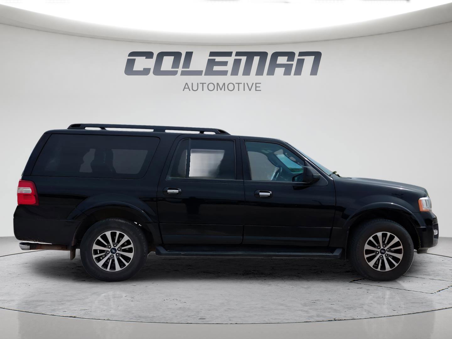 Used 2017 Ford Expedition EL XLT w/ Equipment Group 202A AWD/4WD image 6