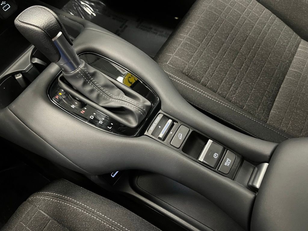 Used 2023 Honda HR-V LX image 7