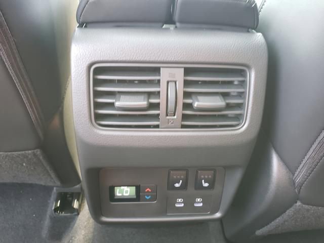 New 2026 Nissan Rogue Platinum w/ Platinum Premium Package image 6