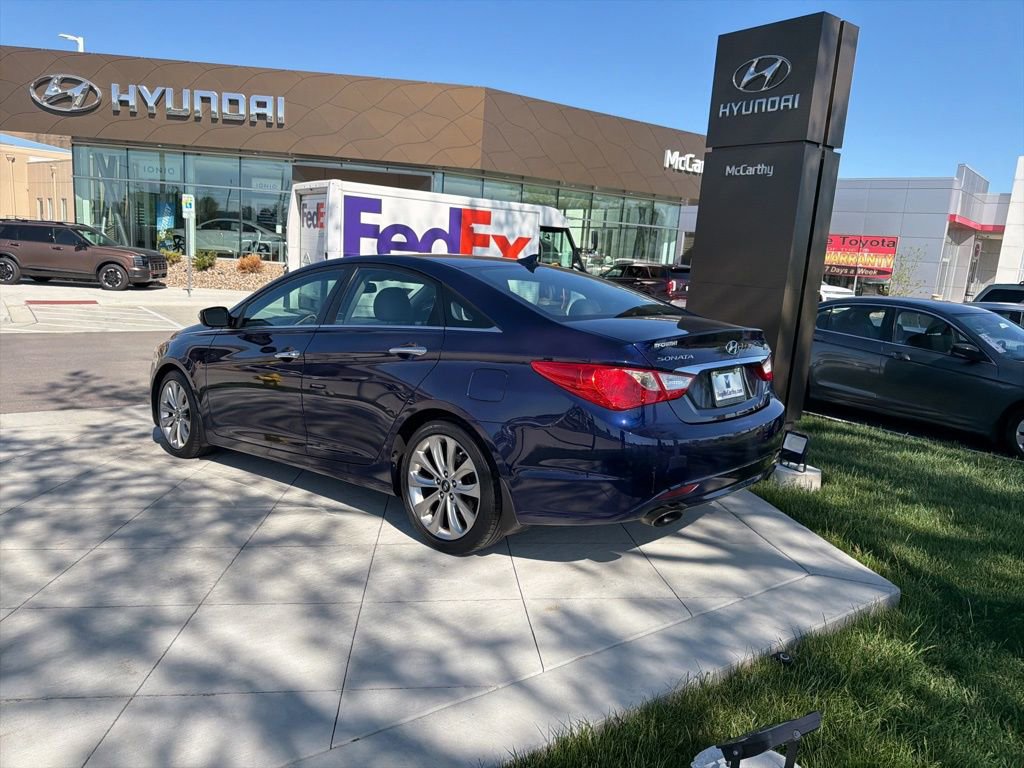 Used 2013 Hyundai Sonata Limited FWD image 3