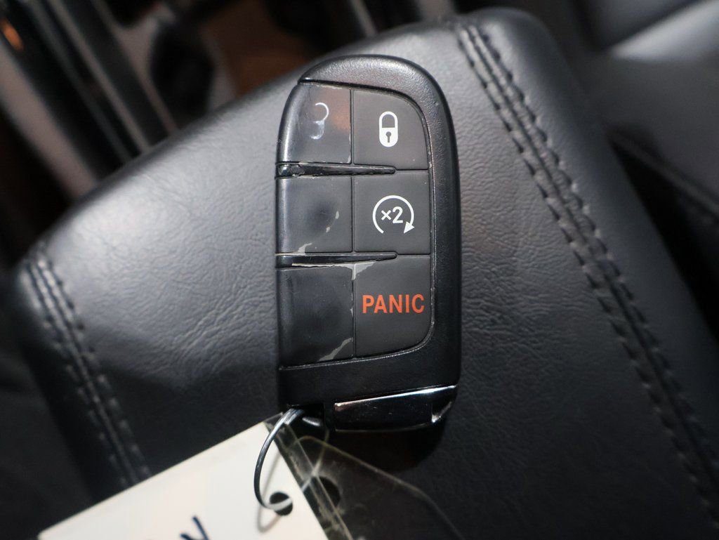 Certified 2024 Jeep Compass Limited image 28