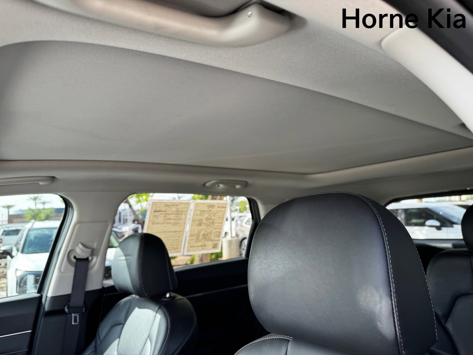 Certified 2022 Kia Sorento SX image 24