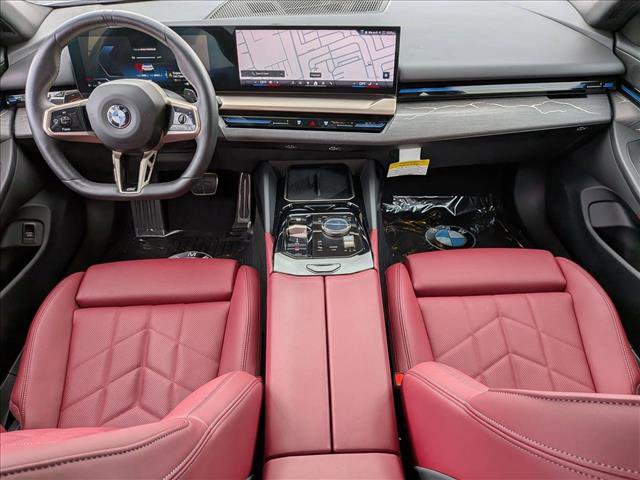 Certified 2025 BMW 530i xDrive w/ M Sport Package image 19