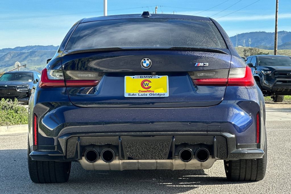 Used 2023 BMW M3 image 4