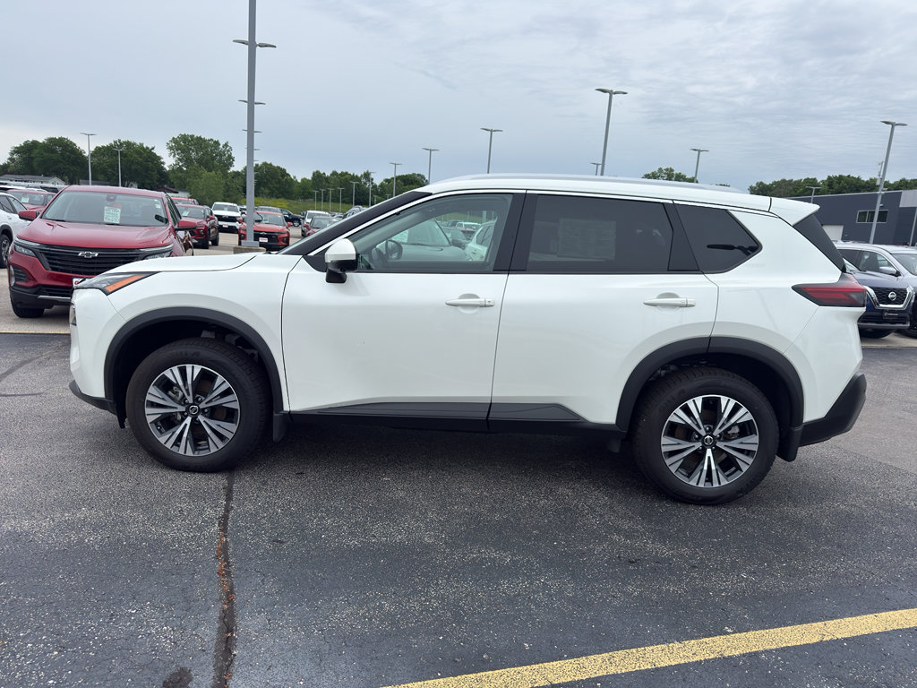 Certified 2021 Nissan Rogue SV w/ Premium Package AWD/4WD image 6