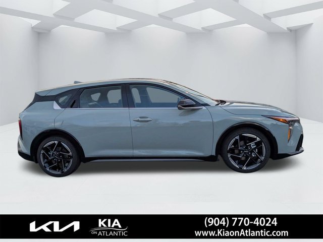 New 2026 Kia K4 GT-Line Turbo FWD image 2