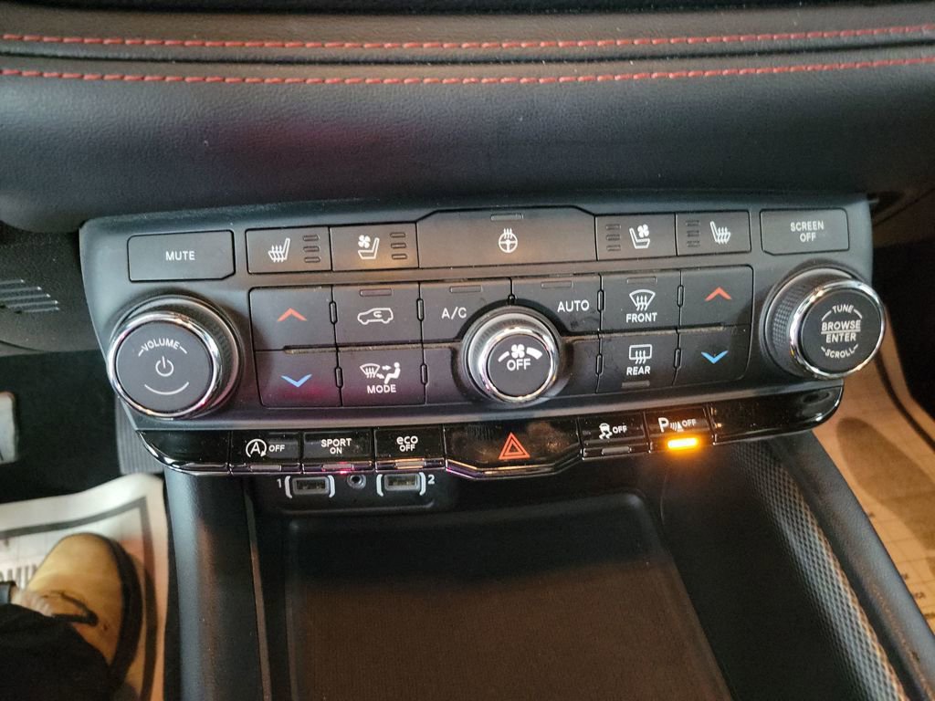 Used 2024 Dodge Durango GT image 44